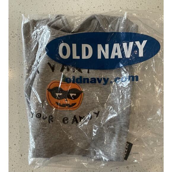 Infant One-Piece‎ Bodysuit from Old Navy Gray 0-3 Months NEW - Picture 2 of 8